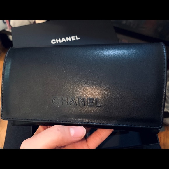 SOLD Off Posh Mark‼️Authentic Chanel Sunglasses - Picture 3 of 13